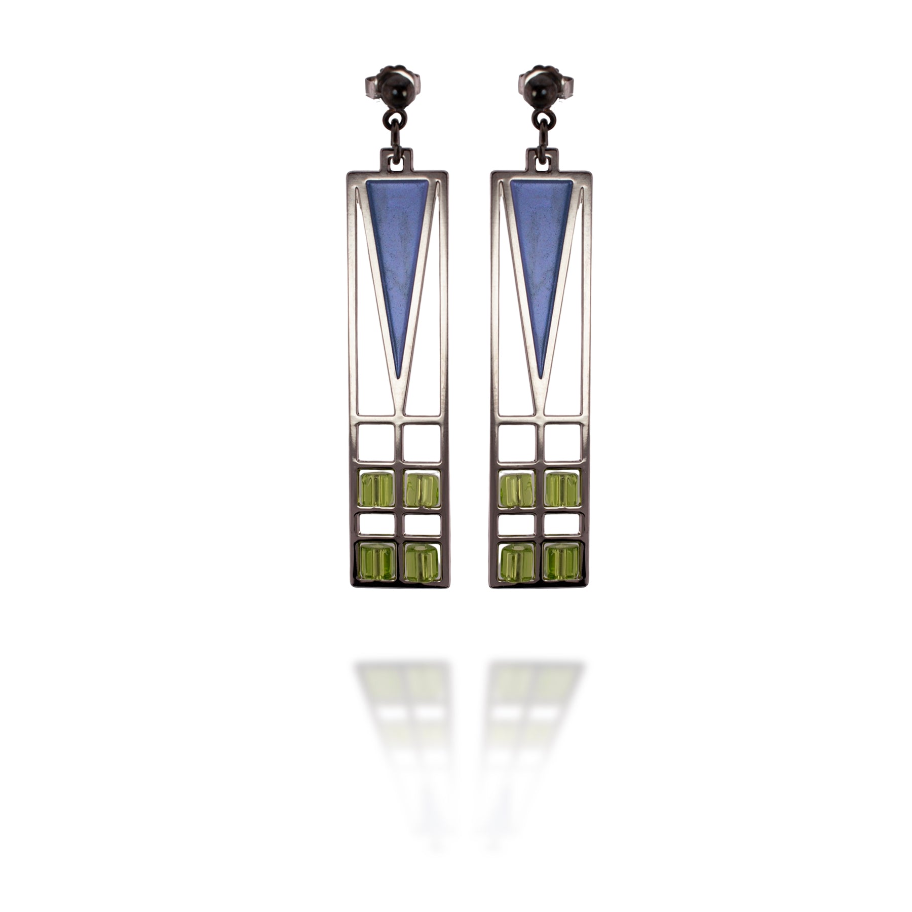 Pair of earrings with geometric design on a white background