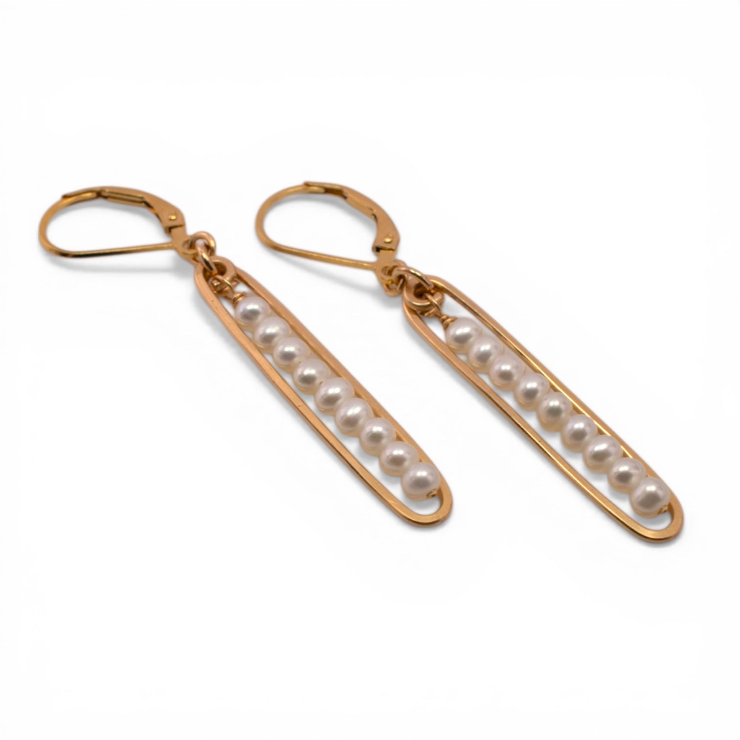 Lyric Earrings (Pearl)