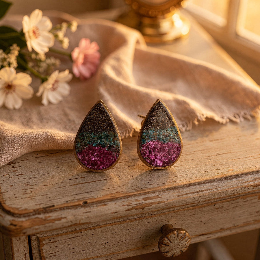 STONE INTO COLOR