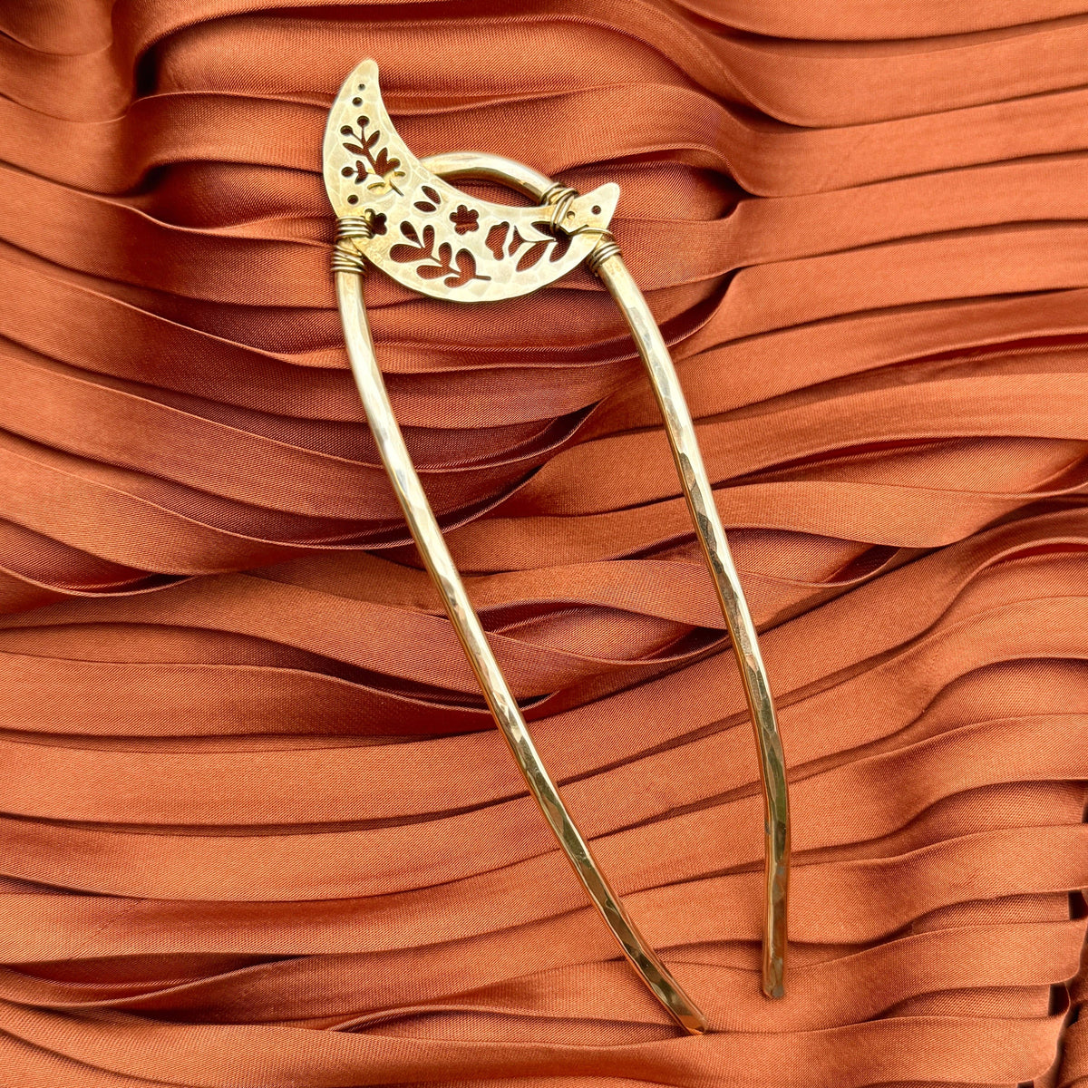Selene's Garden Hair Fork